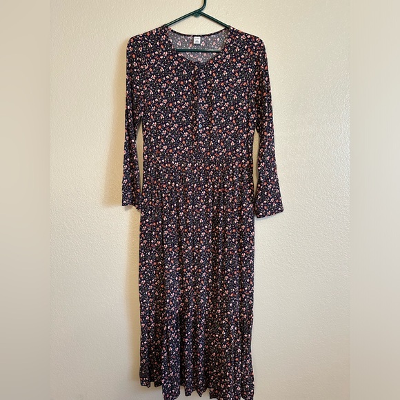 Old Navy Floral Dress - Picture 2 of 6